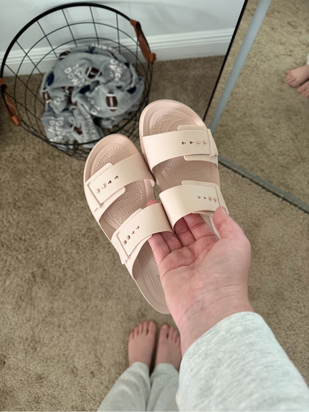 CROCS Woman Double-Strap Sandals in Pale Pink/Cream